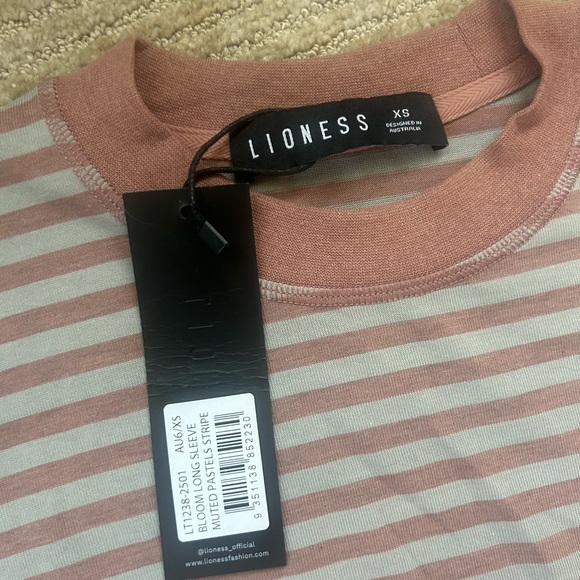 Lioness Long Sleeve Top - Pink and White Stripes - Picture 7 of 8